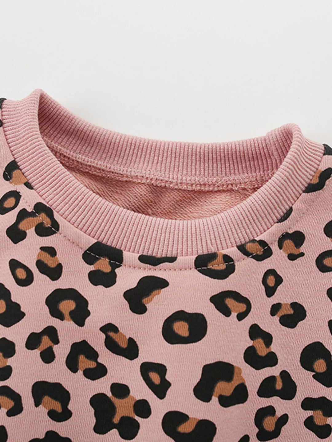 4d6e646c3f244d7cbf3c8ea85ac28acd-Max-Origin