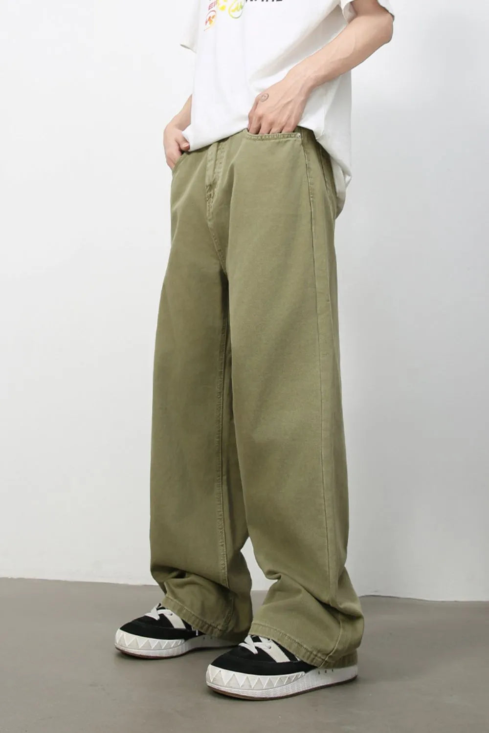 e7e26a96-8c0d-449d-9f27-19c50fae6d5c-Max